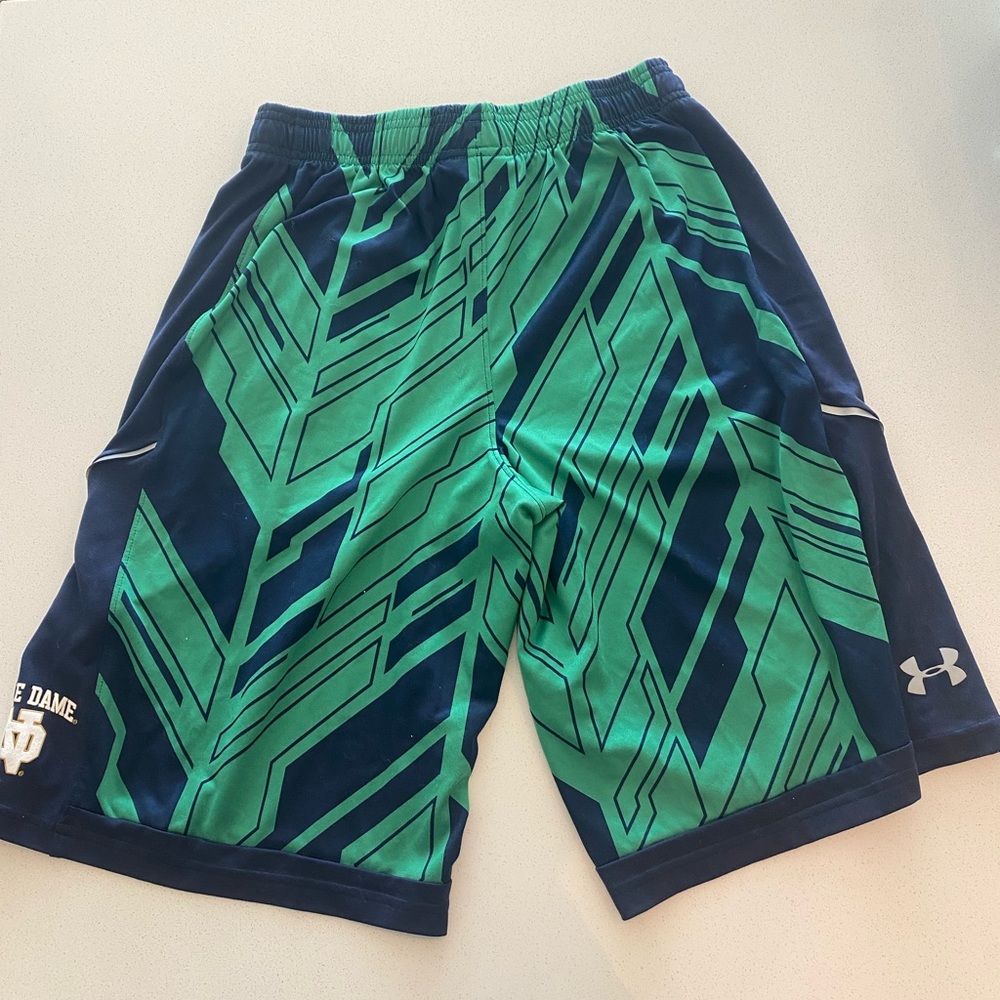 NOTRE DAME BASKETBALL SHORTS - youth - Picture 2 of 4